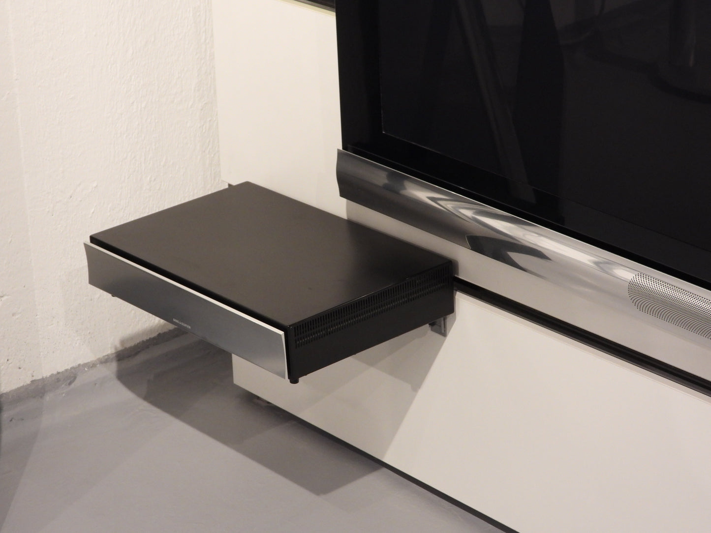 BEOvision 12 65” NG med BEOsystem 4