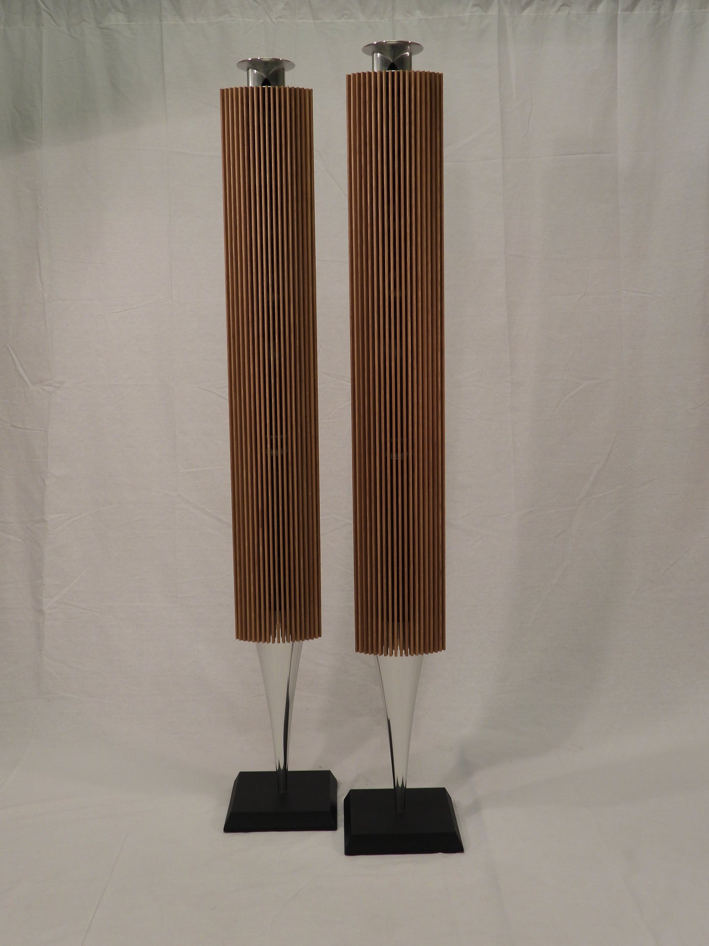 BEOlab 18 OAK