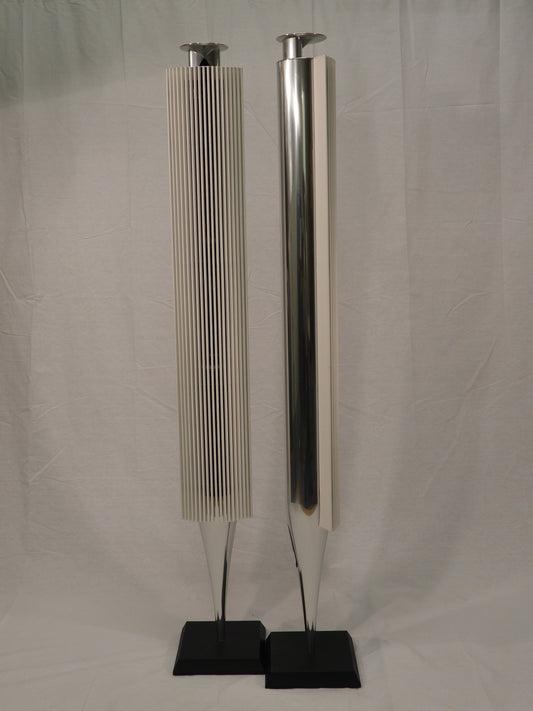 BEOlab 18 Hvid