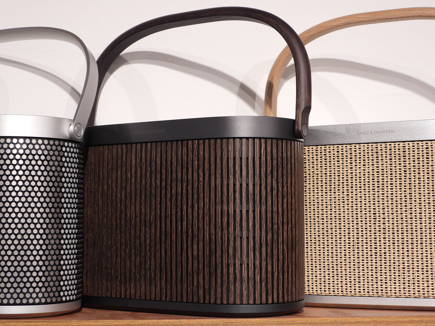 BEOsound A5 Dark-Oak