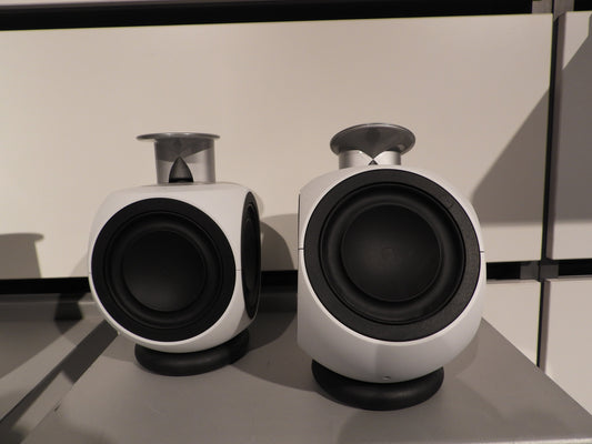 BEOlab 3 Hvid