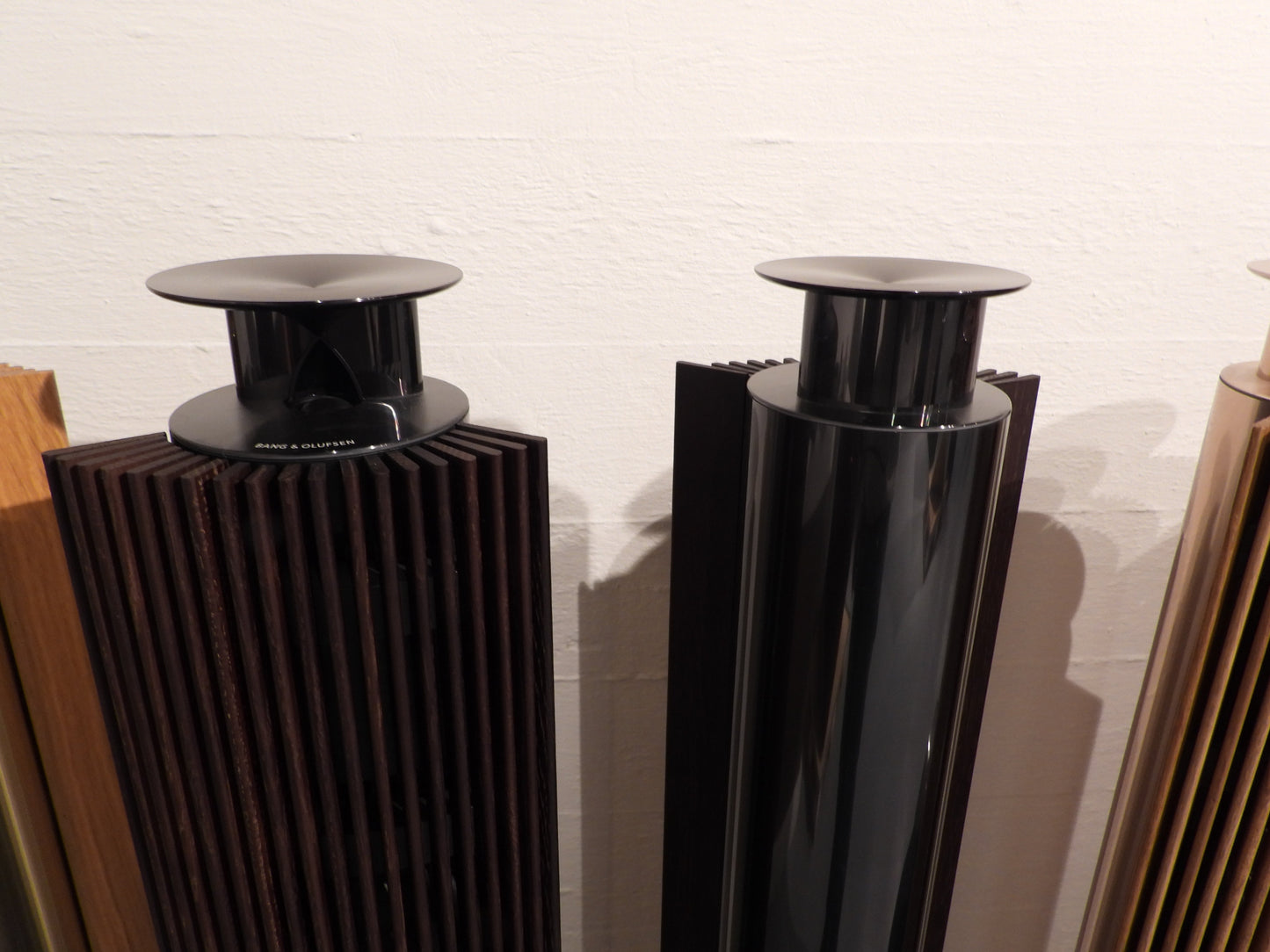 BEOlab 18 Sort Anthracite