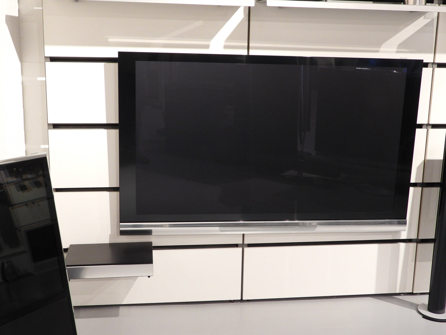 BEOvision 12 65" NG med  BEOsystem 3