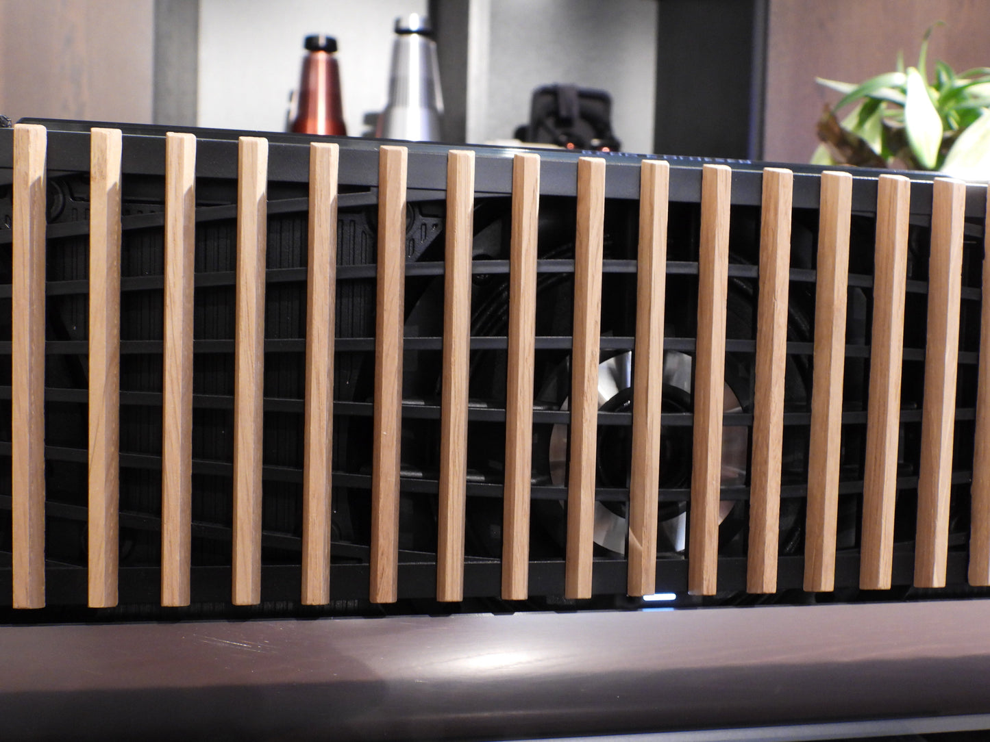 BEOsound Theatre Aluminium / Oak
