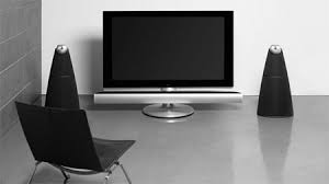 Lav MotorGulv Stand til BEOvision 7-55”