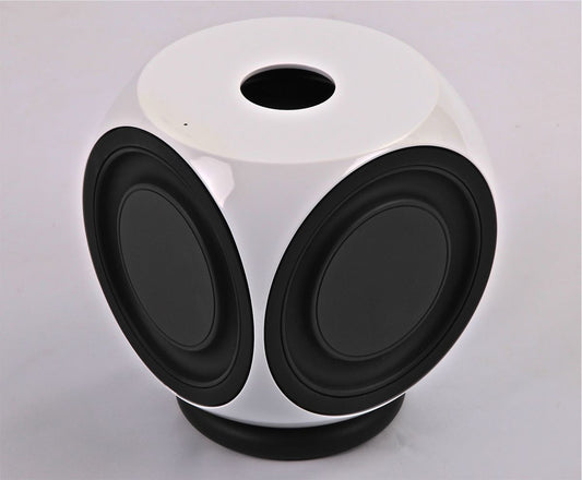 BEOlab 2 hvid